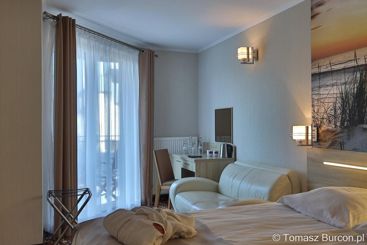 Hotel Spa Activia Jastrzębia Góra Buitenkant foto