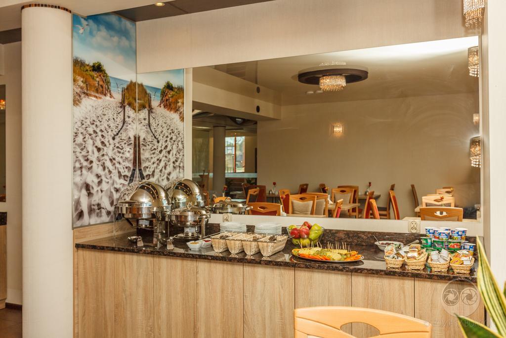 Hotel Spa Activia Jastrzębia Góra Buitenkant foto